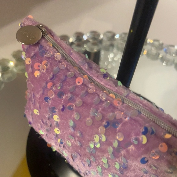 Ipsy Purple Sequin Cosmetic Bag - Picture 6 of 6